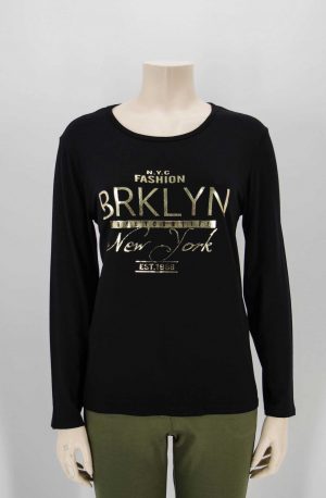 Blouse with gold print in straight line code 11436