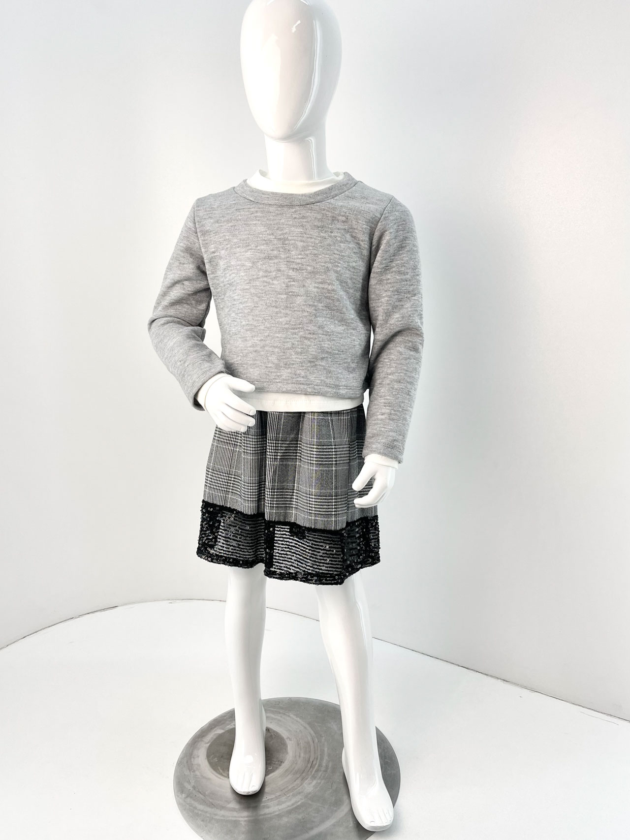 Skirt - blouse set code MI9010