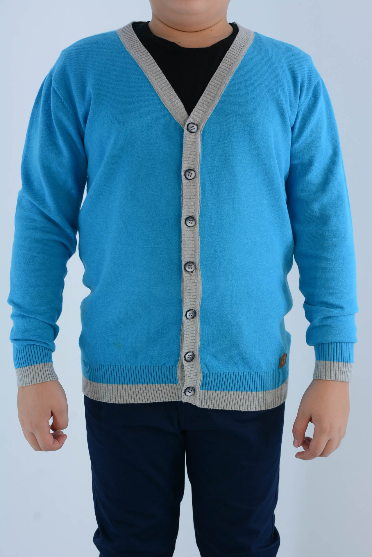 Boy's cardigan two-coloured code XH-327 front side