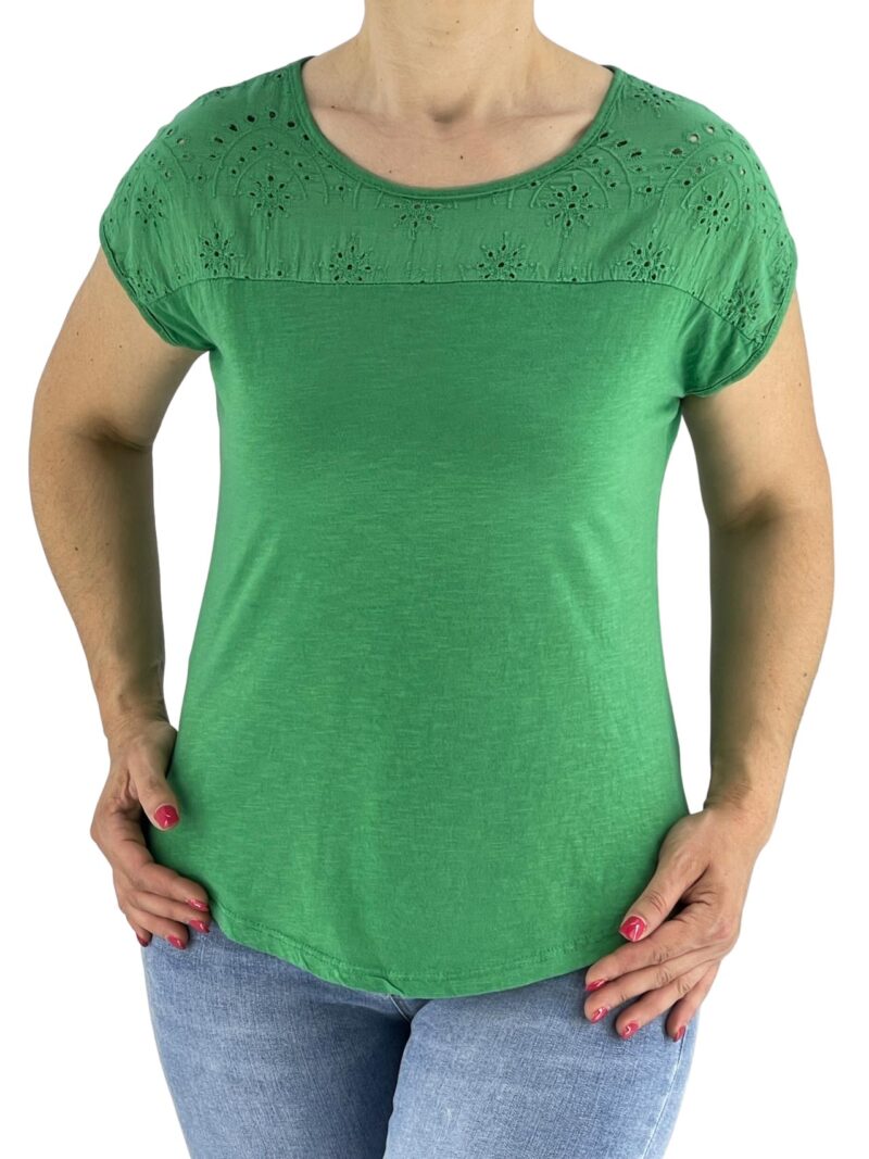 Μπλούζα φλάμα με μπροντερί γυναικεία κωδ. 14709 μπροστινή όψη-πράσινο