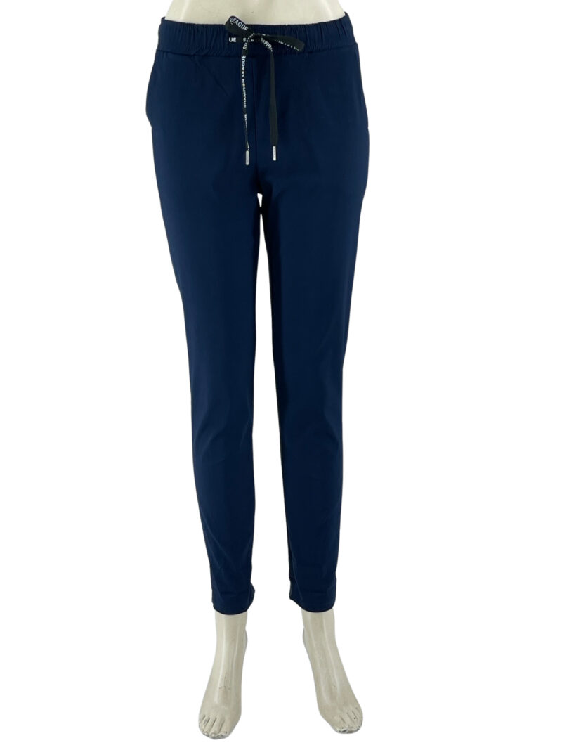 Παντελόνι γυναικείο ελαστικό με λάστιχο στη μέση κωδ. X1871 μπροστινή όψη-μπλε