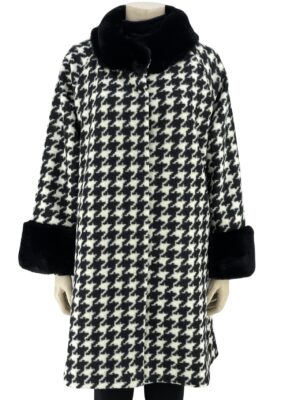 Coat with fur and pi plaid code 8028