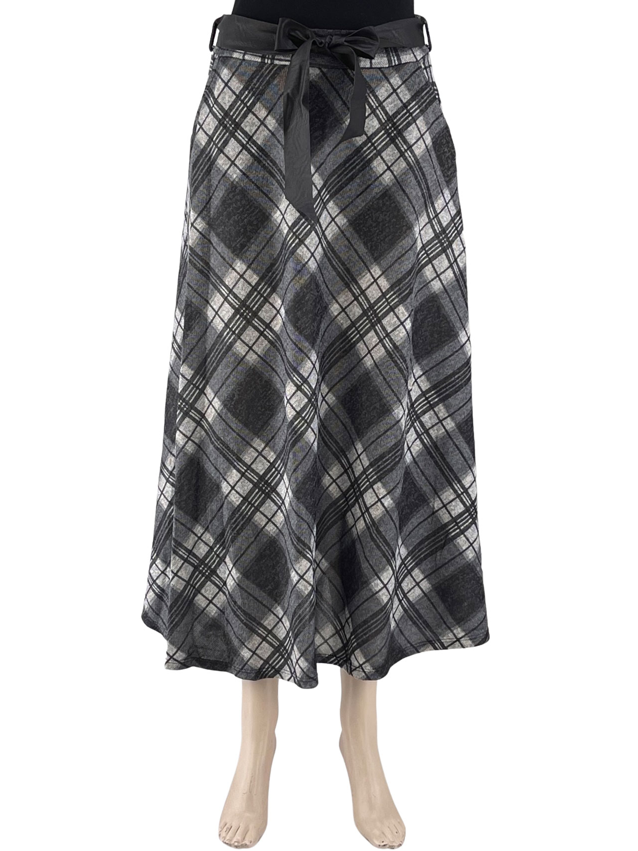 Plaid skirt with pockets and belt code P3257