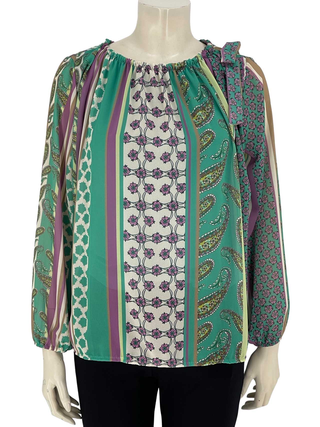 Blouse with printed zorgette with bow on the shoulder code 23076