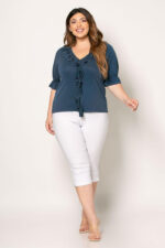 Μπλούζα γυναικεία μονόχρωμη με βολάν-μπλε